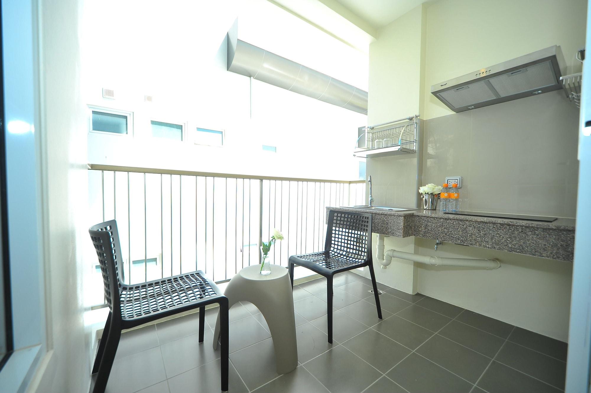 Ratana Hotel Rassada, Phuket Town- Sha Extra Plus Dış mekan fotoğraf