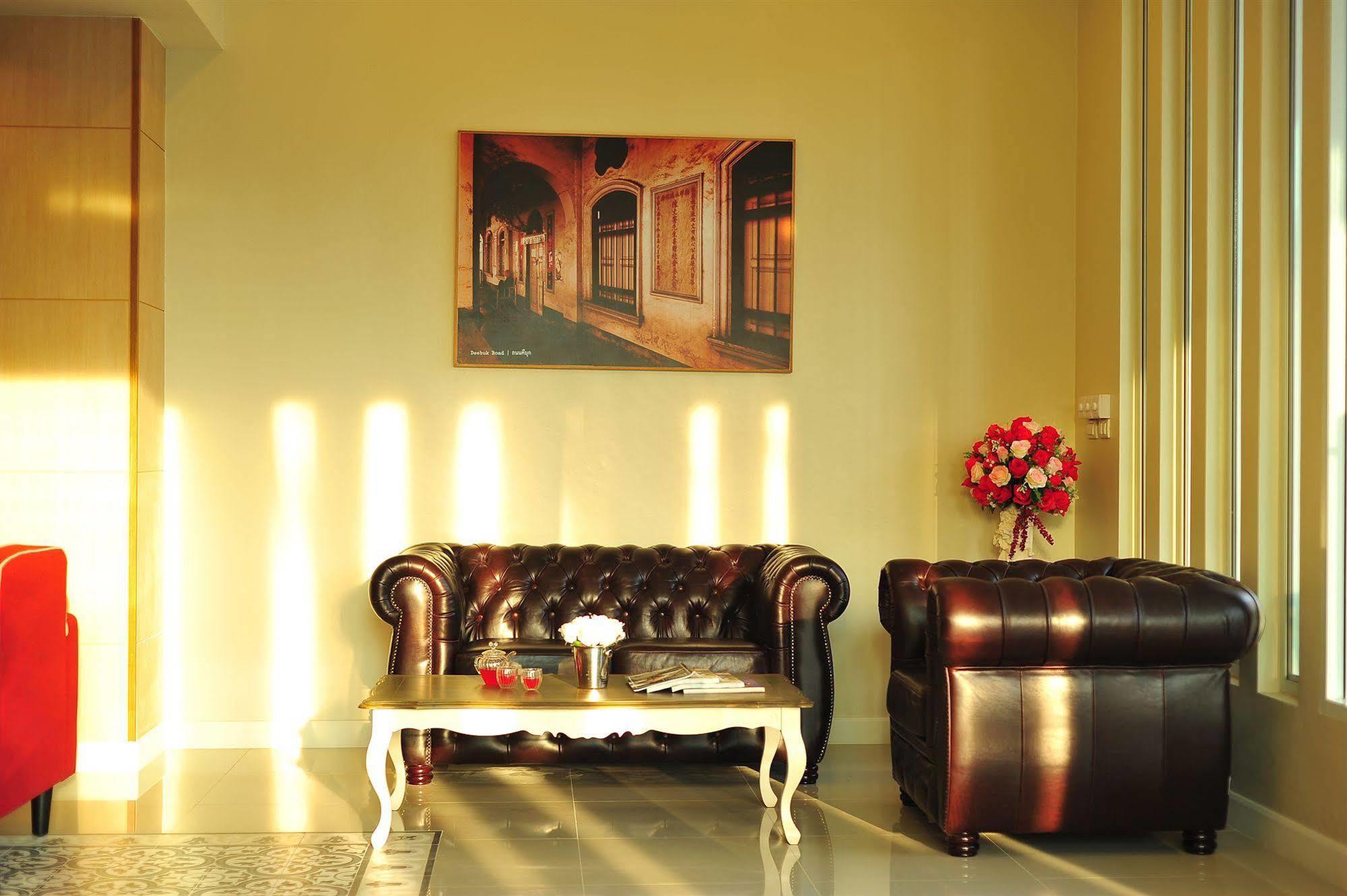Ratana Hotel Rassada, Phuket Town- Sha Extra Plus Dış mekan fotoğraf