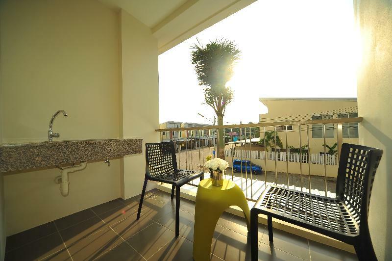 Ratana Hotel Rassada, Phuket Town- Sha Extra Plus Dış mekan fotoğraf